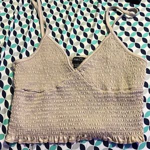 large rue21 top, very flattering